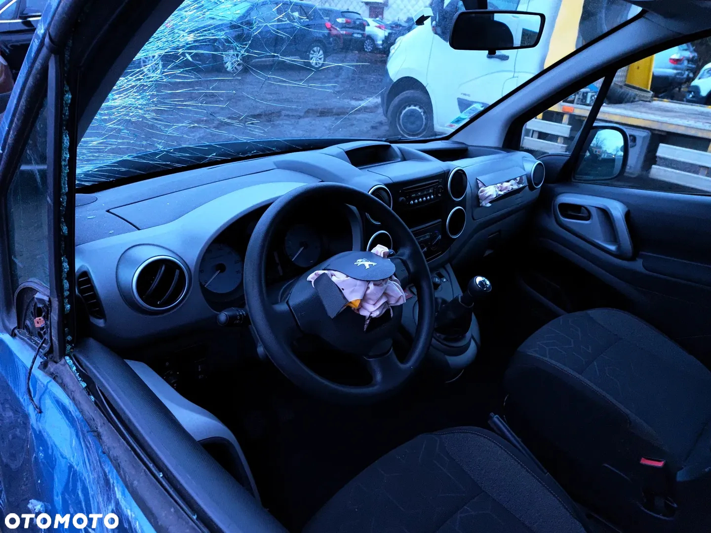 Peugeot Partner 1.6 BlueHDi Active - 18