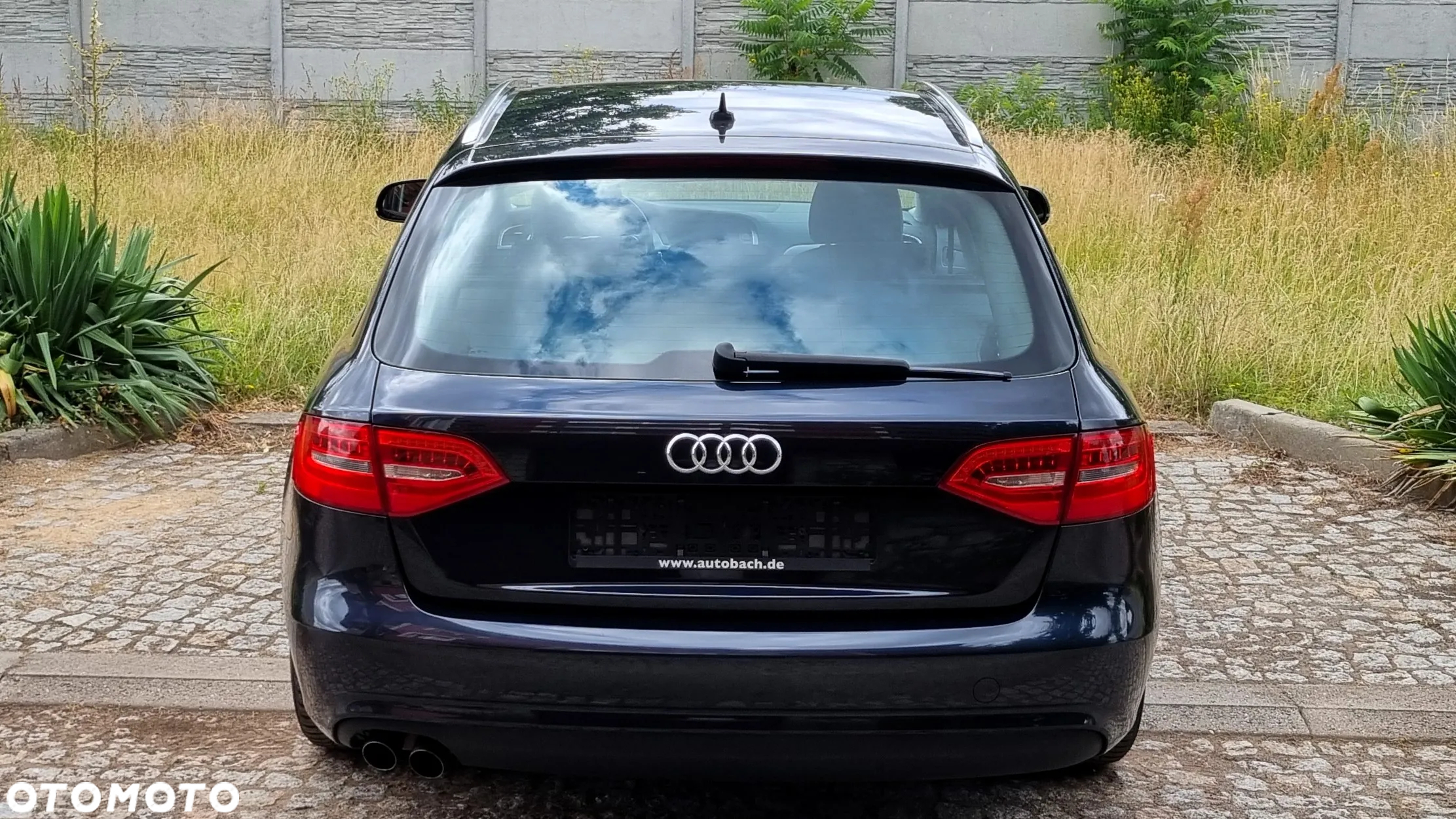 Audi A4 Avant 2.0 TDI DPF Ambiente - 13