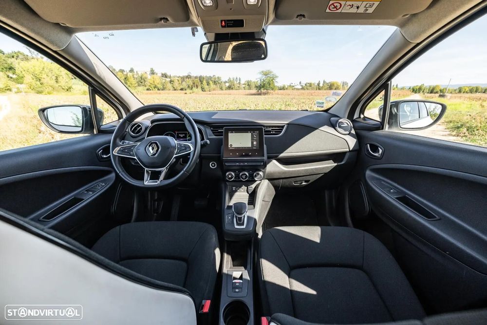 Renault Zoe (c/ Bateria) E-Tech EV50 Equilibre - 29