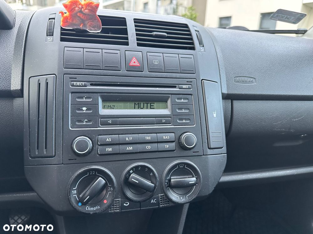 Volkswagen Polo 1.2 12V Comfortline - 13