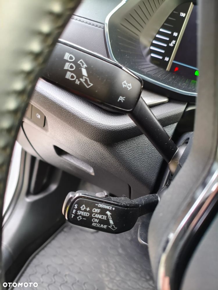 Skoda Octavia 2.0 TDI DSG Style - 17