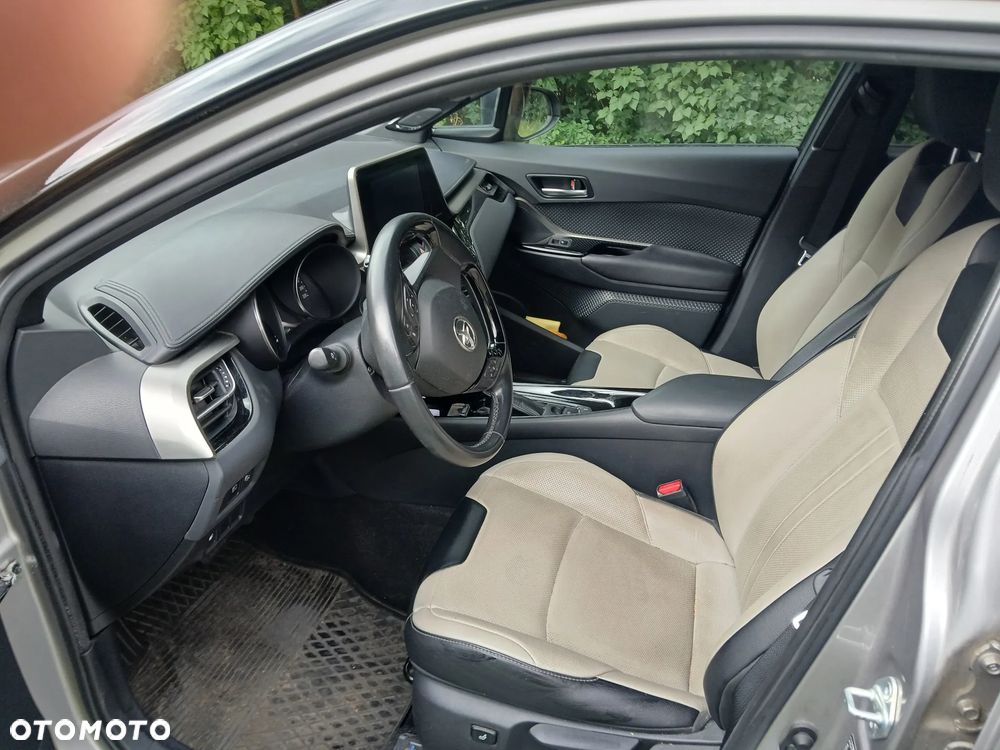 Toyota C-HR 1.8 Hybrid Prestige - 7