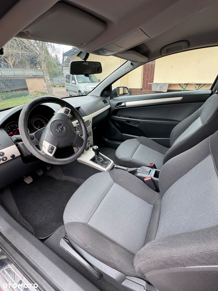 Opel Astra 1.4 Enjoy - 12