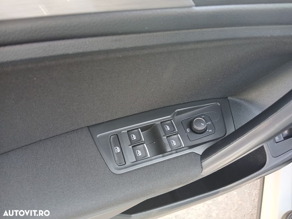 Volkswagen Tiguan 2.0 TDI SCR DSG 4Motion Life - 8