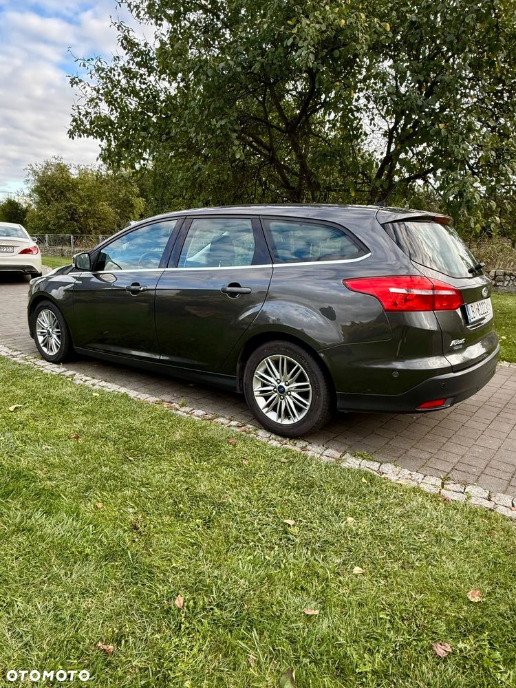 Ford Focus 1.0 EcoBoost Red Edition ASS - 2
