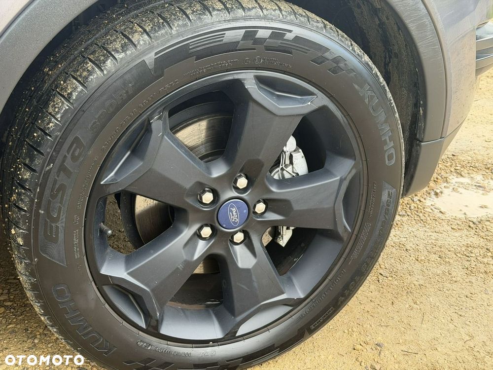 Ford Kuga - 12
