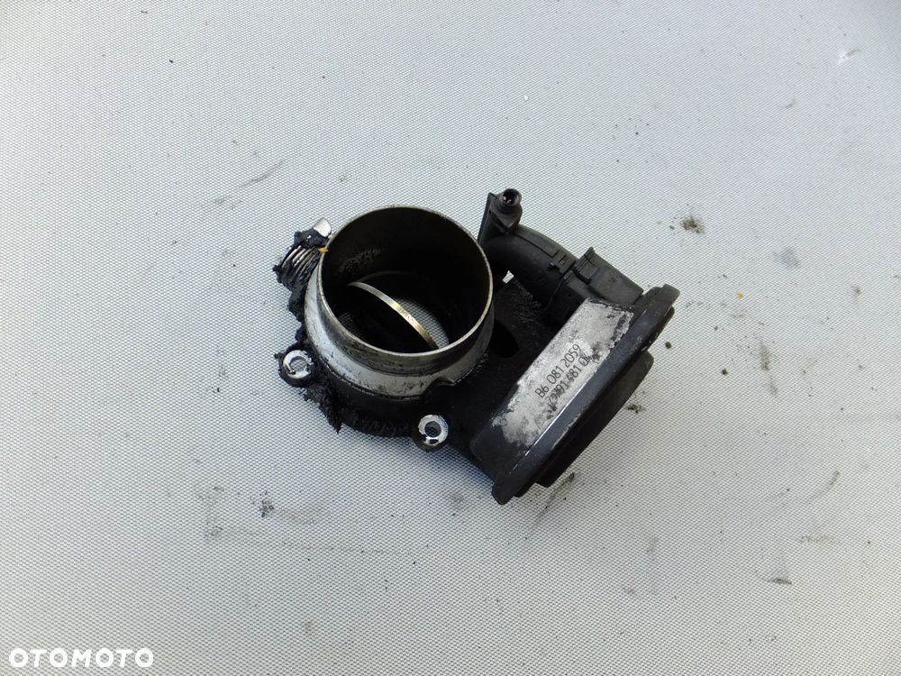 przepustnica bmw e87 2,0 d 7791481 - 1