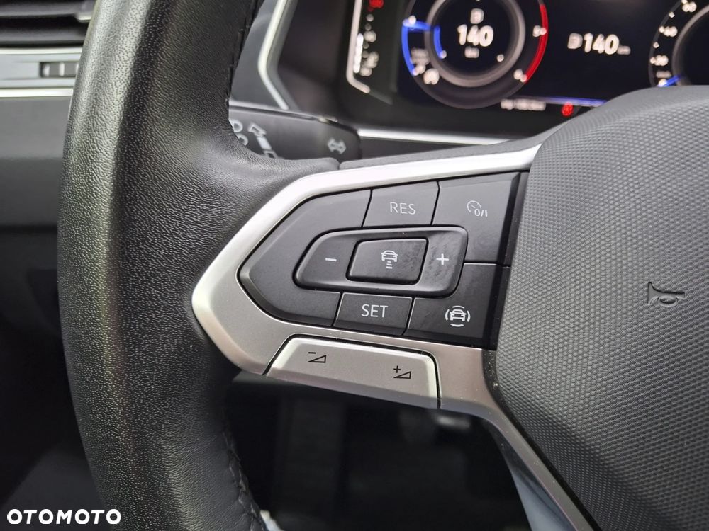 Volkswagen Tiguan 2.0 TDI SCR Life - 35
