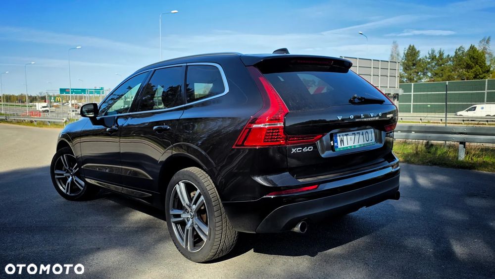 Volvo XC 60 T5 AWD Geartronic Momentum - 11