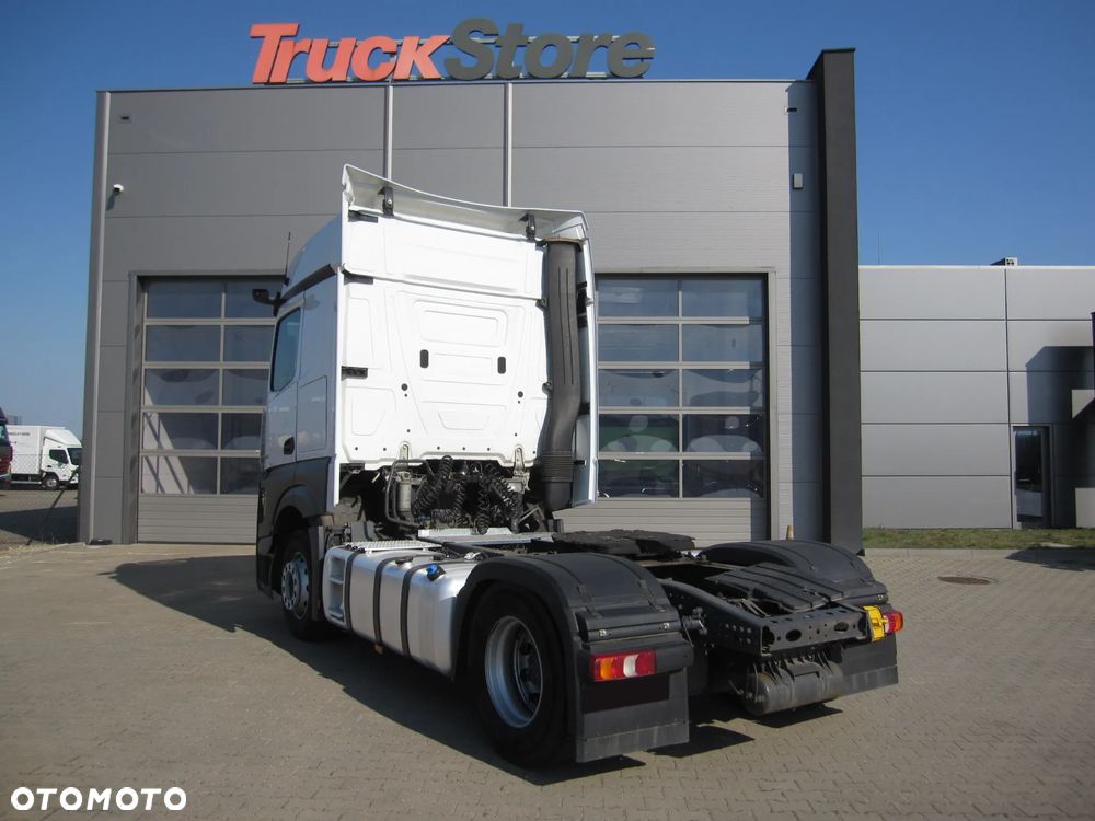 Mercedes-Benz Actros 1845 LS - 4