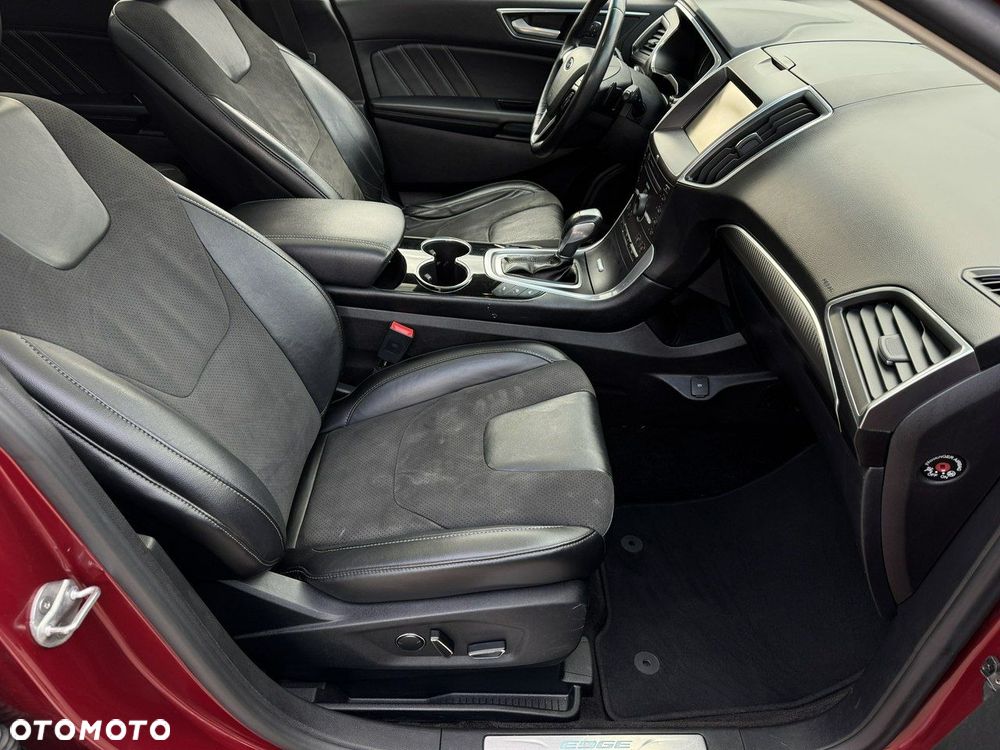 Ford Edge 2.0 TDCi Twin-Turbo 4WD ST-Line - 19