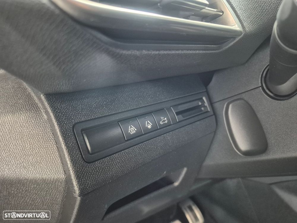Peugeot 3008 1.5 BlueHDi GT Line J19 EAT8 - 12