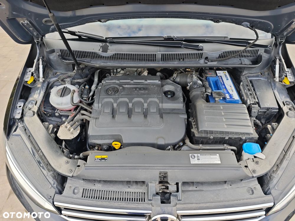 Volkswagen Touran 1.6 TDI BMT SCR Trendline - 18