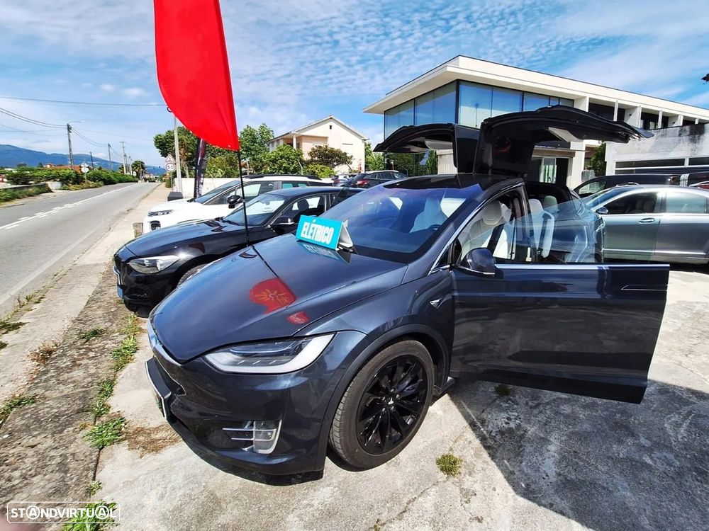 Tesla Model X 100D - 2
