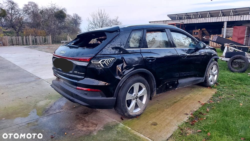 Audi Q4 e-tron 40 - 8
