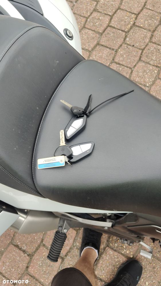 BMW K - 9