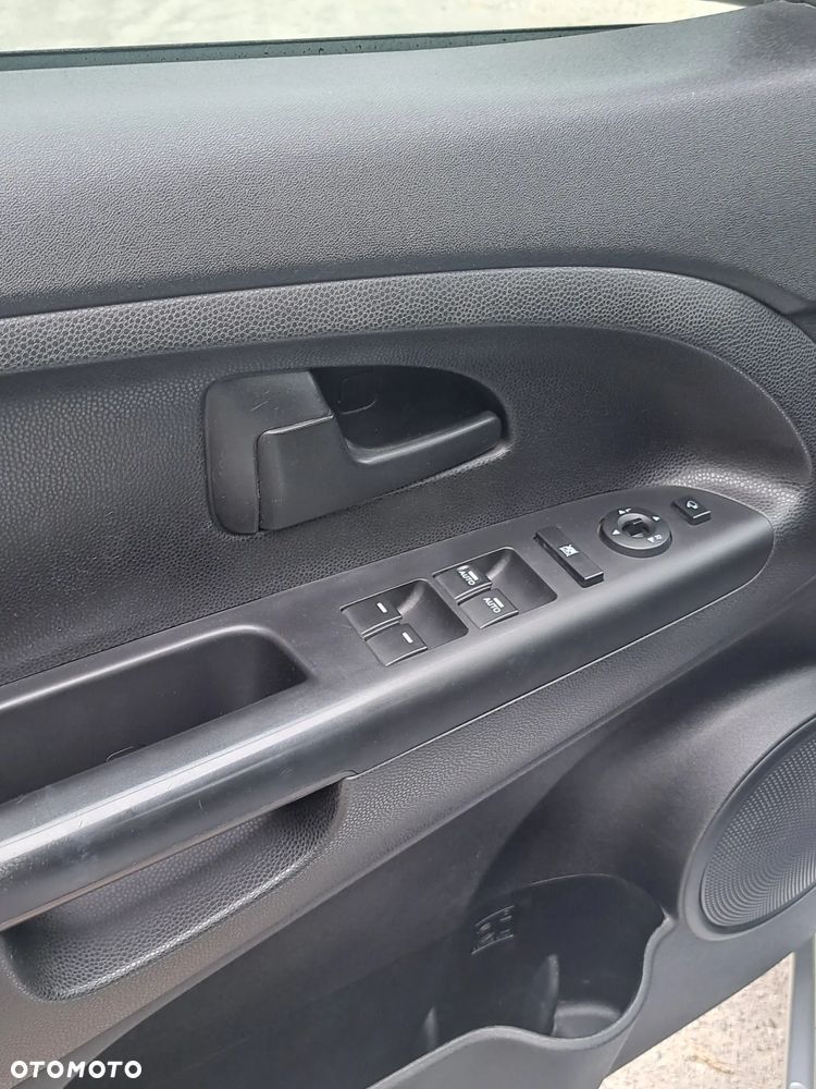 Kia Venga 1.6 CVVT Automatik Fifa World Cup Edition - 13