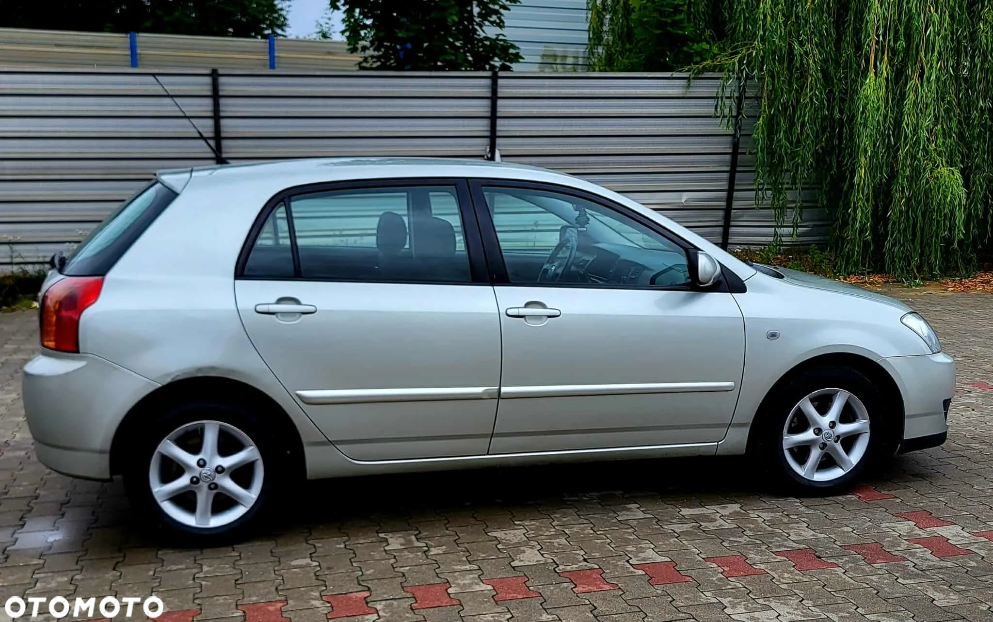 Toyota Corolla 2.0 D-4D Luna - 4