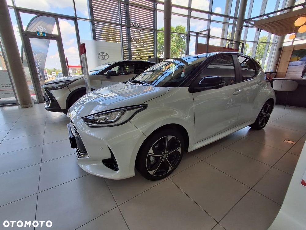 Toyota Yaris Hybrid 1.5 Executive - 1