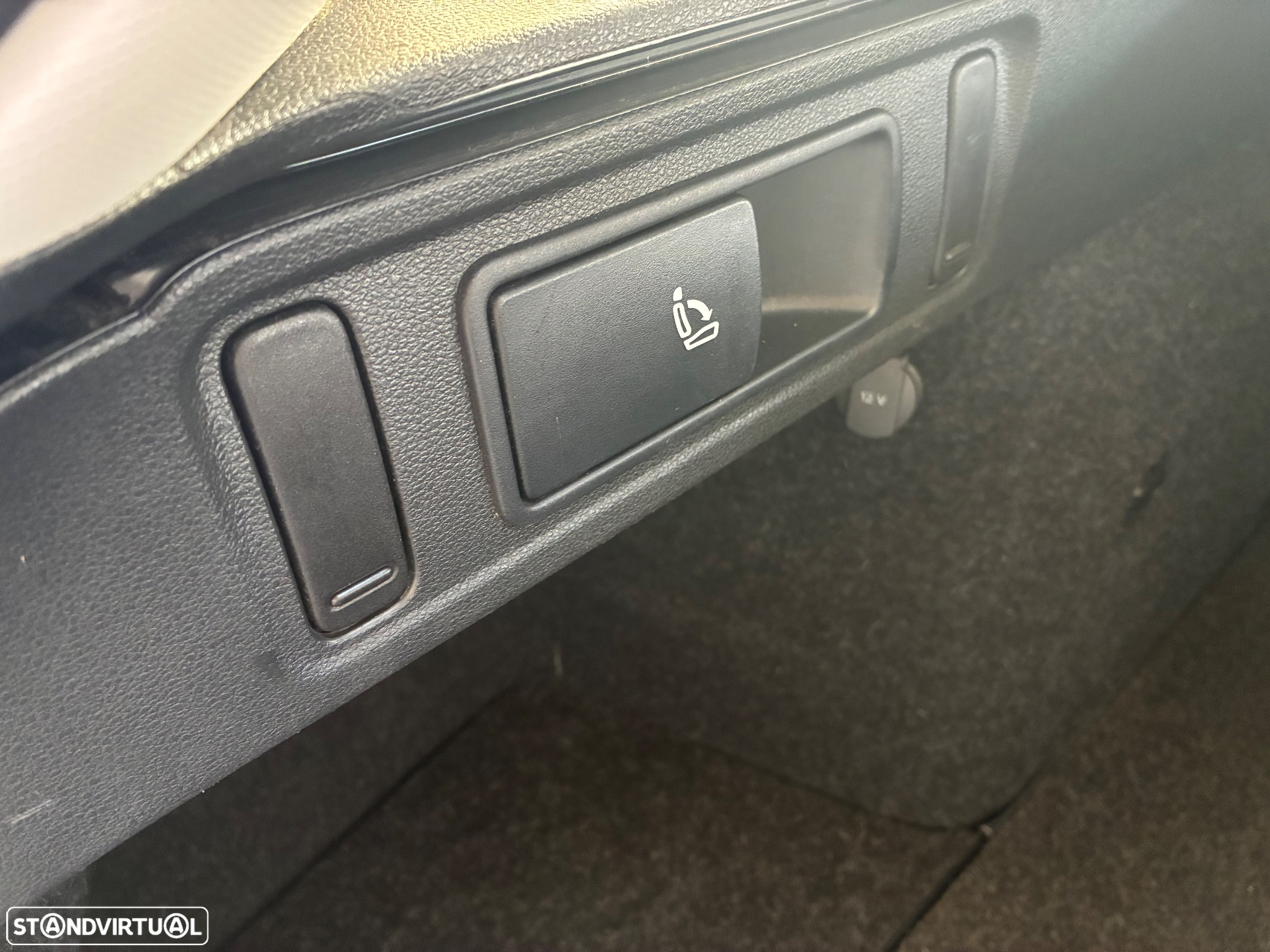 Skoda Octavia Break 2.0 TDI Ambition 4x4 DSG - 27