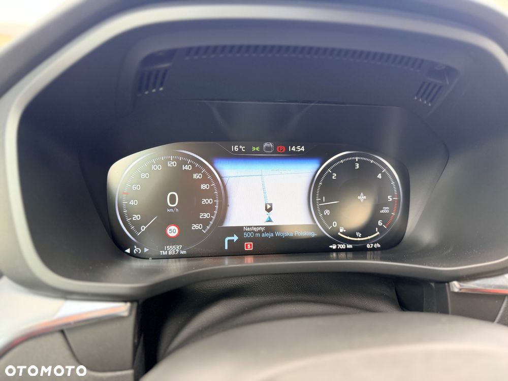 Volvo XC 60 D3 Momentum - 37