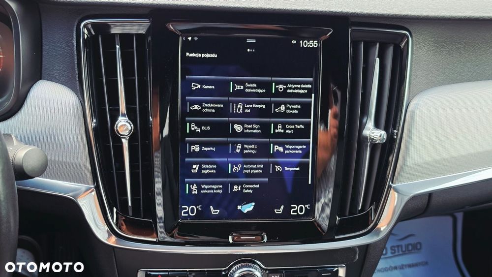 Volvo S90 - 16