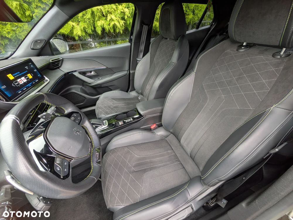 Peugeot 2008 1.2 PureTech GT Pack S&S EAT8 - 9