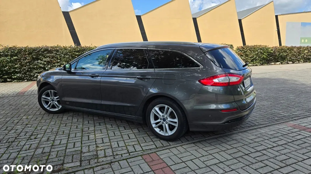 Ford Mondeo 2.0 TDCi Allrad Titanium - 10