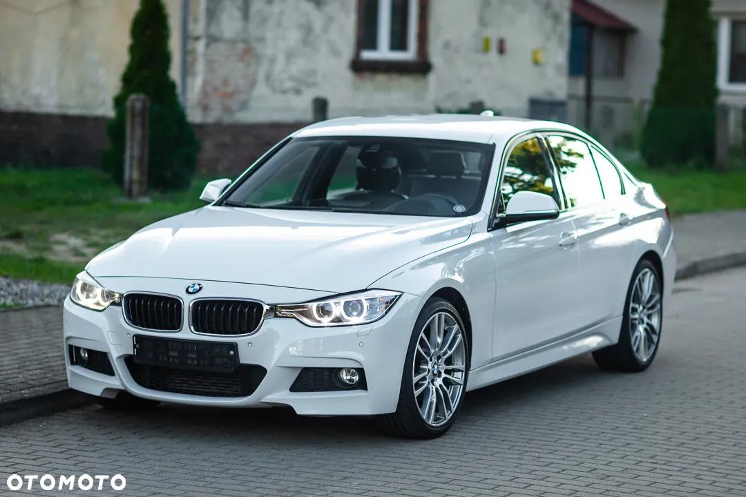 BMW Seria 3 330d xDrive M Sport - 8