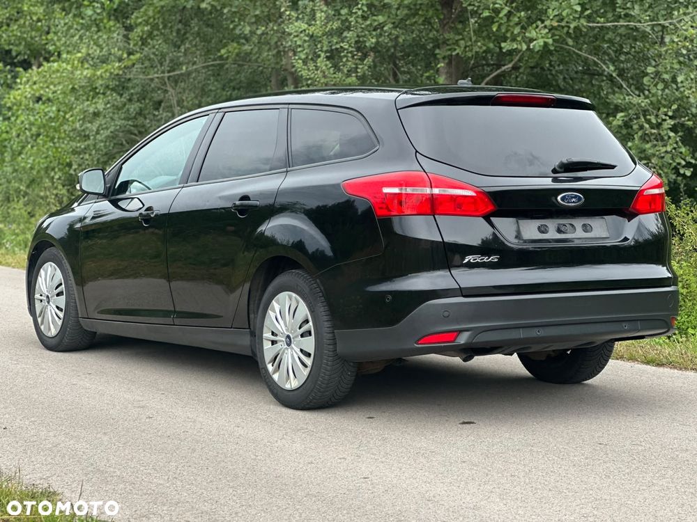 Ford Focus 1.5 TDCi DPF Start-Stopp-System Business - 15