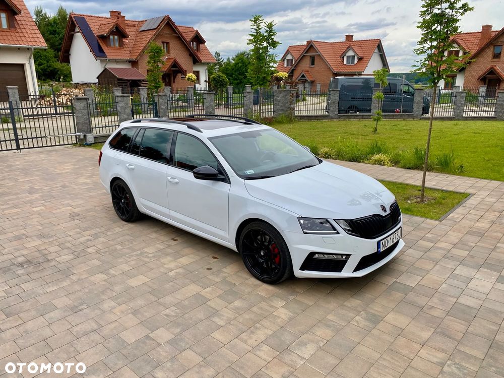 Skoda Octavia 2.0 TSI RS 245 DSG - 5