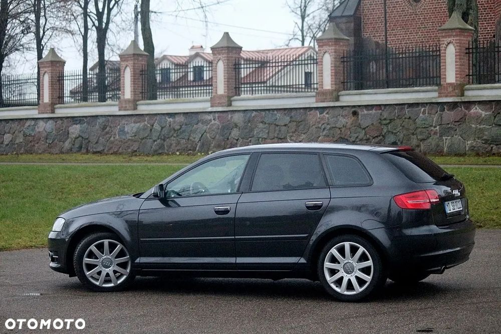 Audi A3 Sportback 1.2 TFSI Attraction - 11