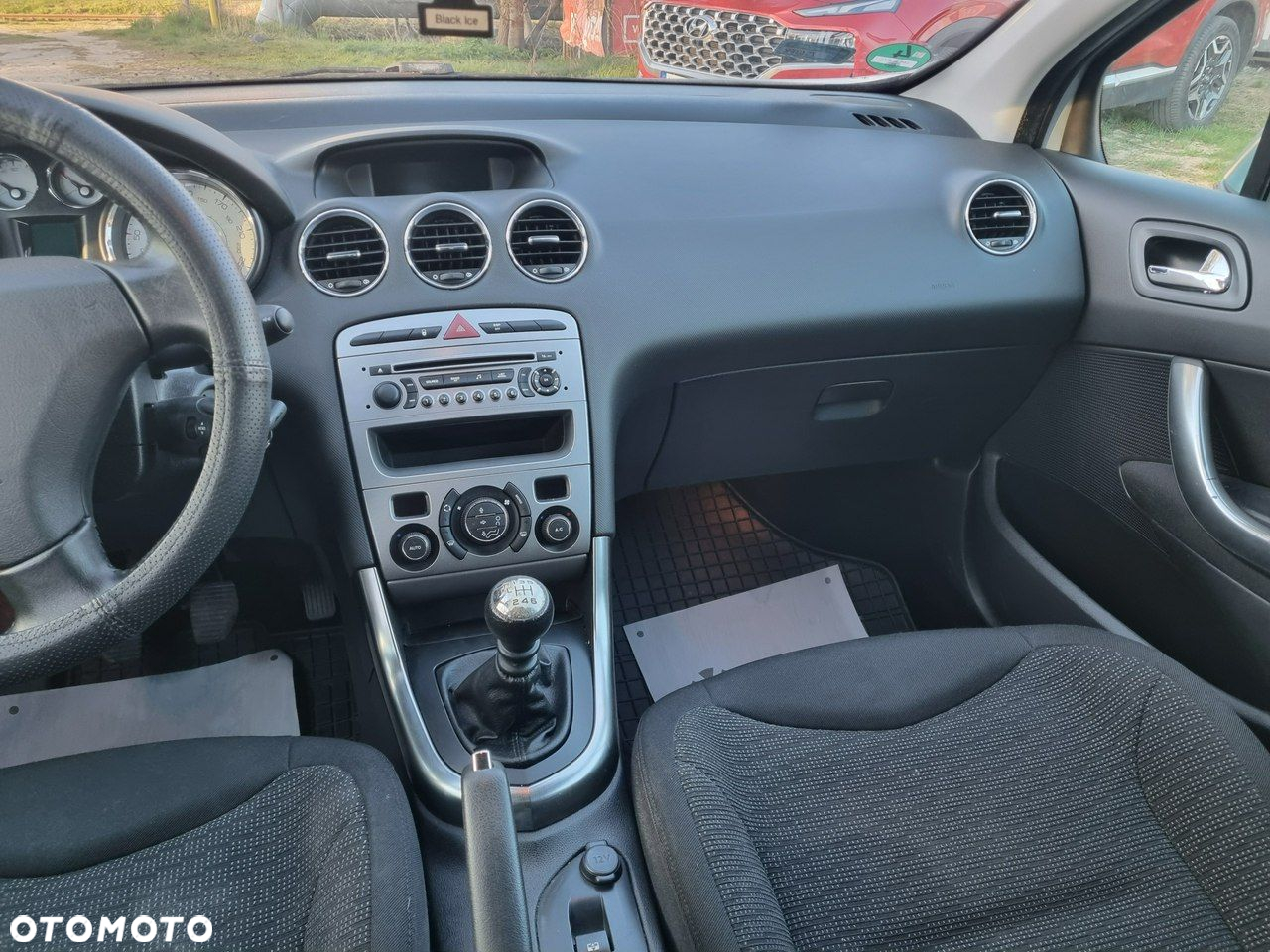 Peugeot 308 1.6 Premium - 17