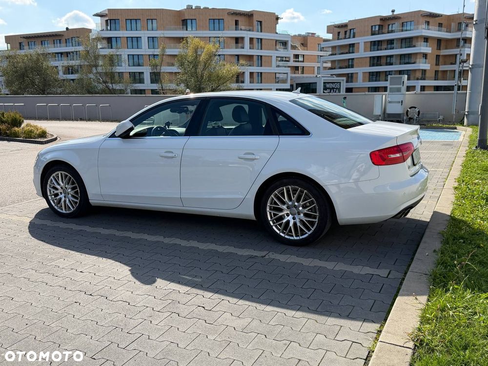 Audi A4 Limousine 2.0 TDI DPF quattro S tronic Ambiente - 1