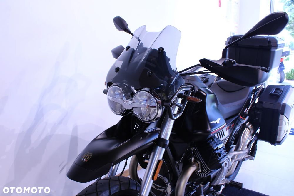 Moto Guzzi V85 - 15