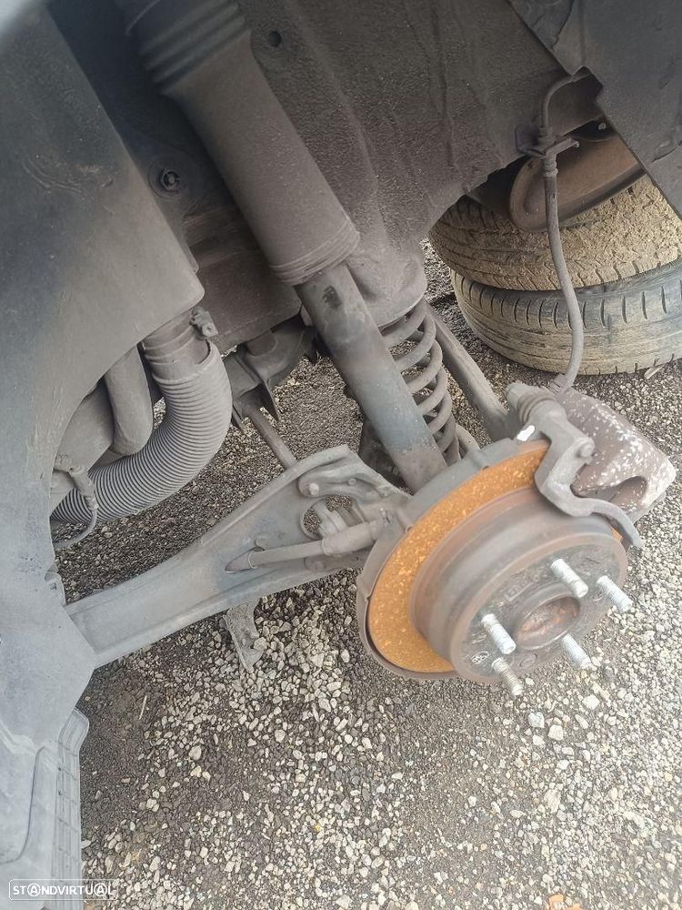 BRAÇO DE SUSPENSÃO TRASEIRA ESQUERDA KIA SPORTAGE SL - 1