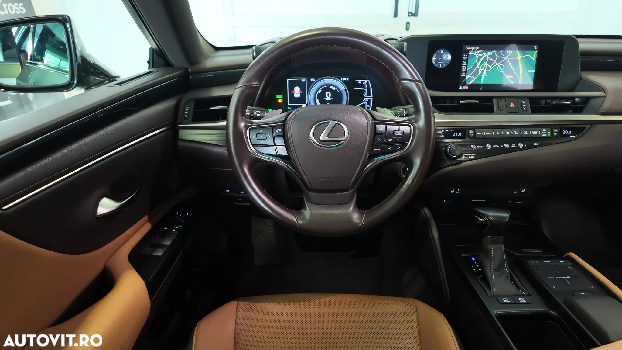 Lexus Seria ES 300h Executive - 18