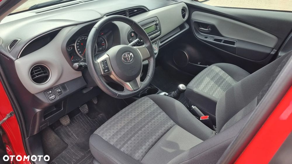 Toyota Yaris 1.0 Active EU6 - 8