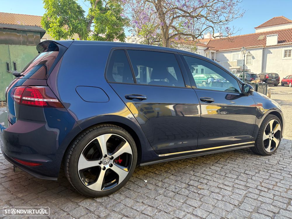 VW Golf GTI Performance BlueMotion DSG - 8
