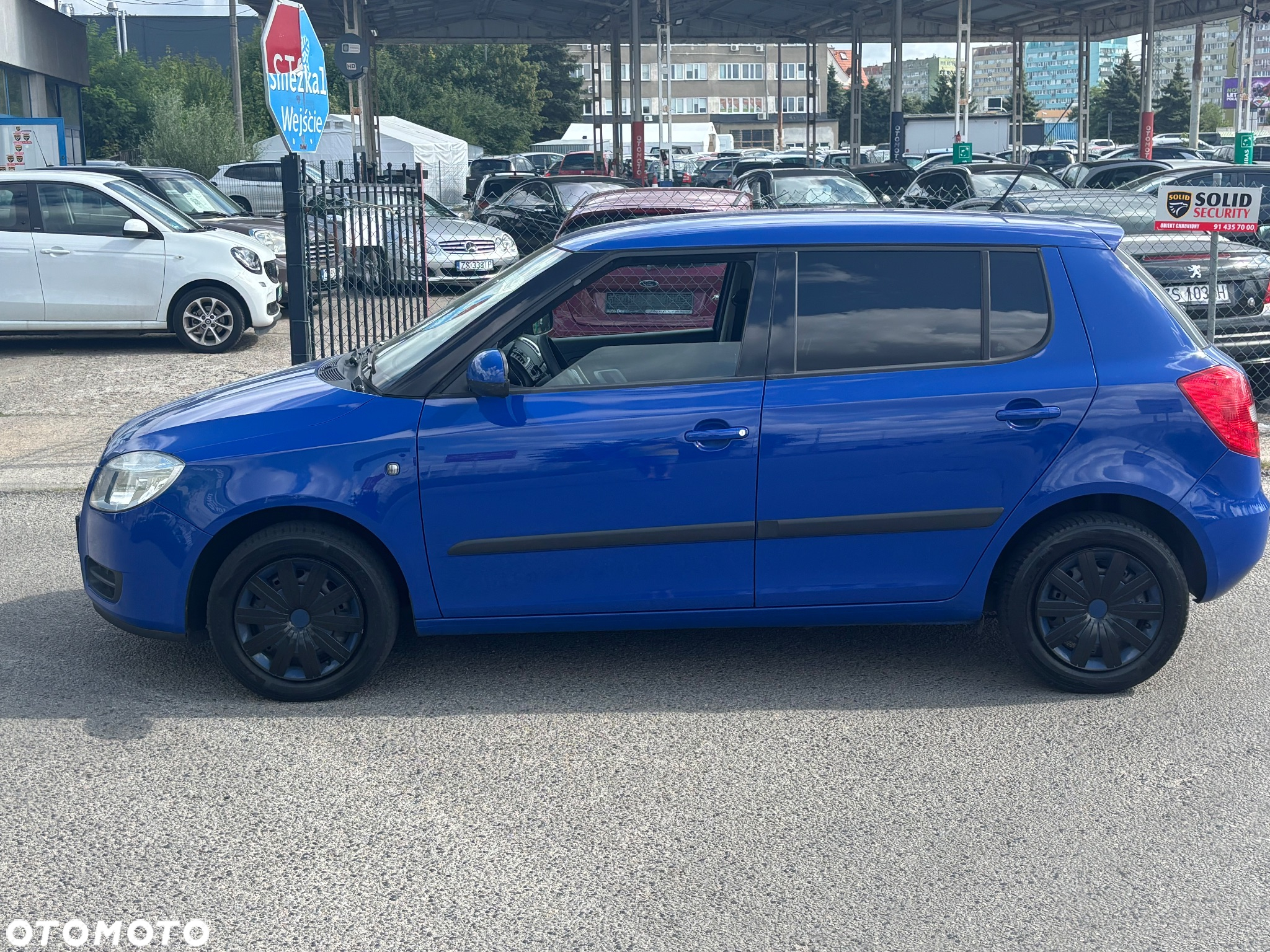 Skoda Fabia 1.2 HTP COOL Edition - 10