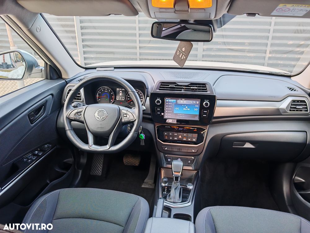 SsangYong Tivoli - 10