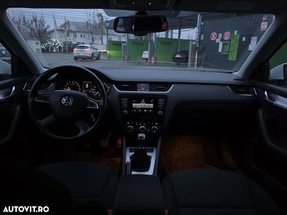 Skoda Octavia 2.0 TDI Green tec Edition - 17