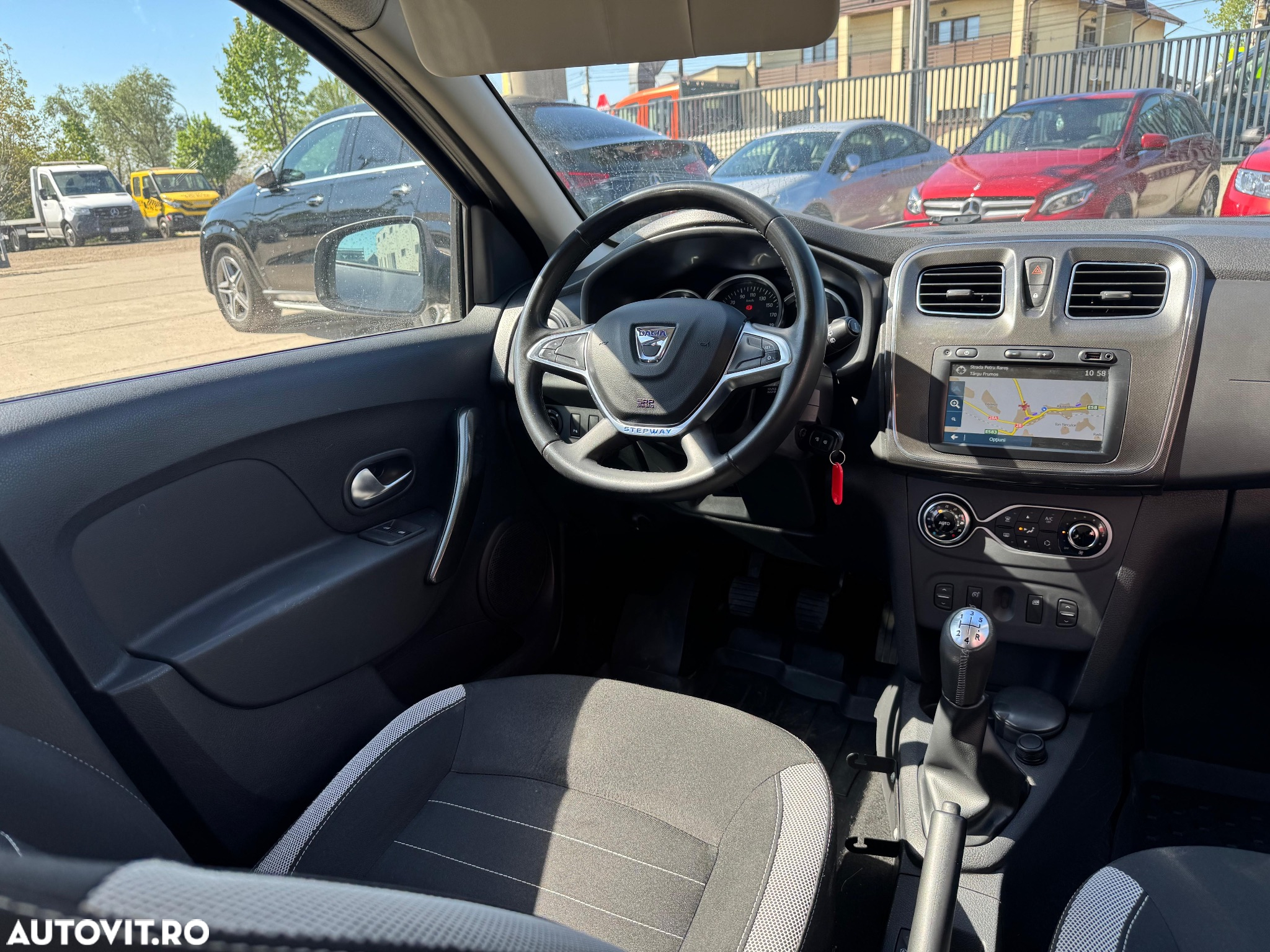 Dacia Logan Stepway MCV 1.5 Blue dCi - 17