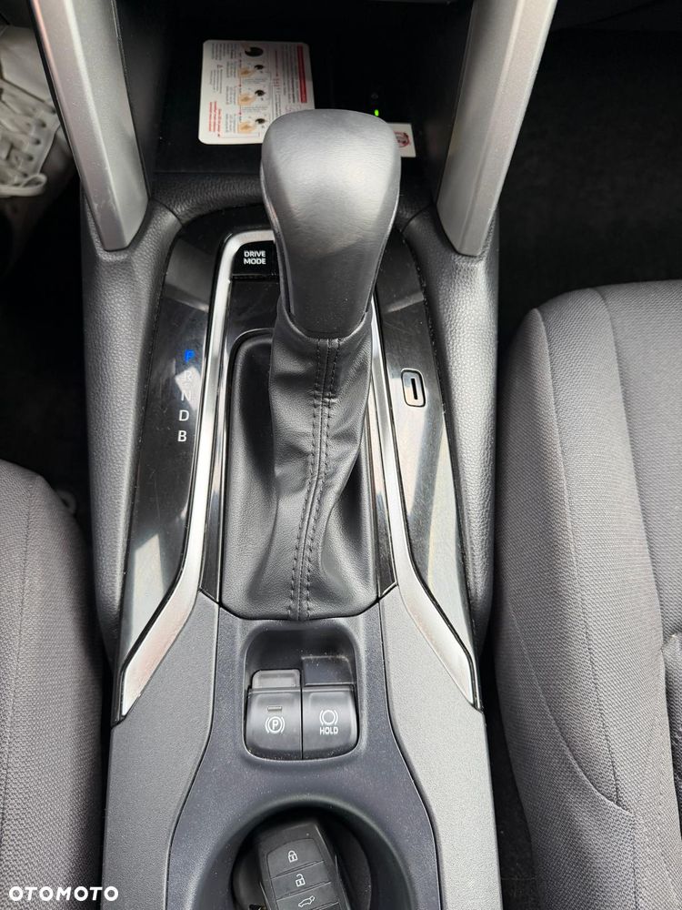 Toyota Corolla Cross 2.0 Hybrid Style - 23