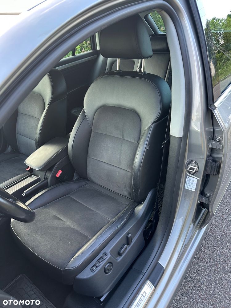 Skoda Superb 2.0 TSI DSG Exclusive - 20
