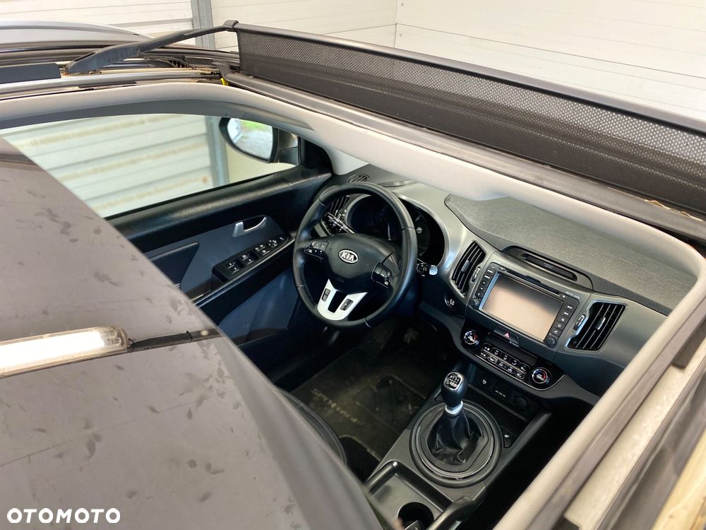 Kia Sportage 2.0 CRDI XL - 11