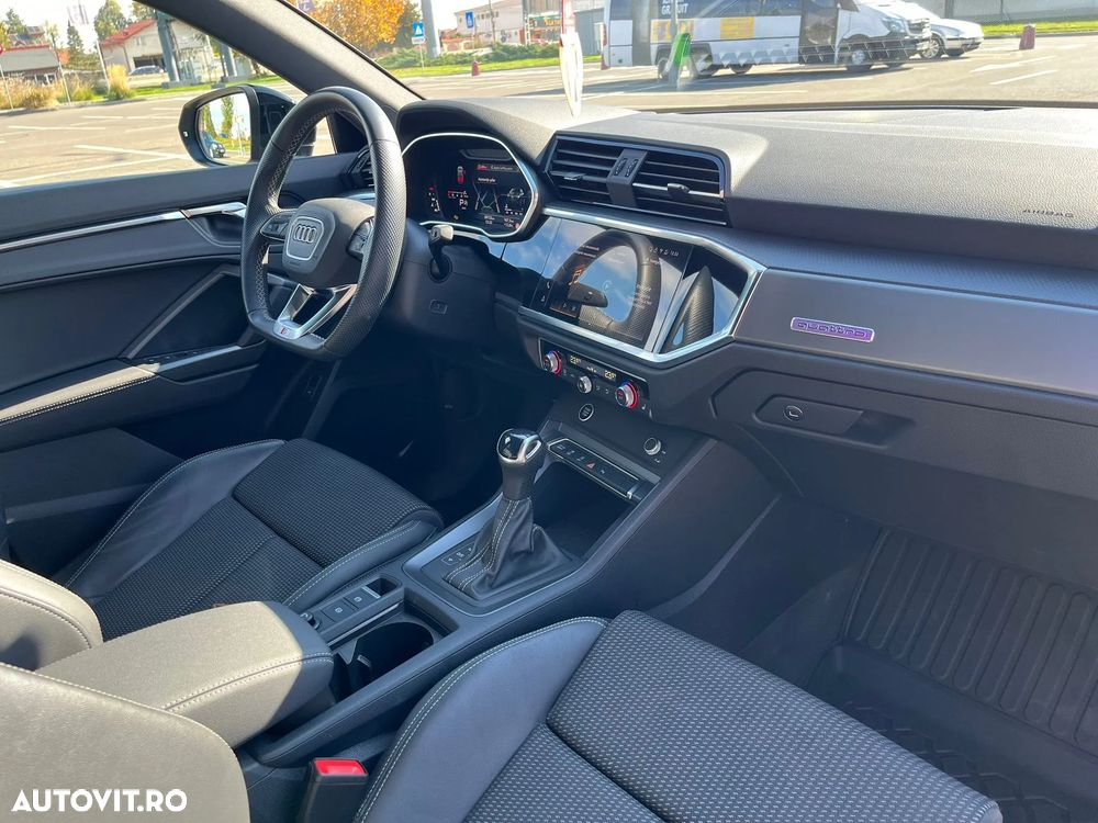 Audi Q3 Sportback 2.0 40 TFSI quattro S tronic S Line - 27