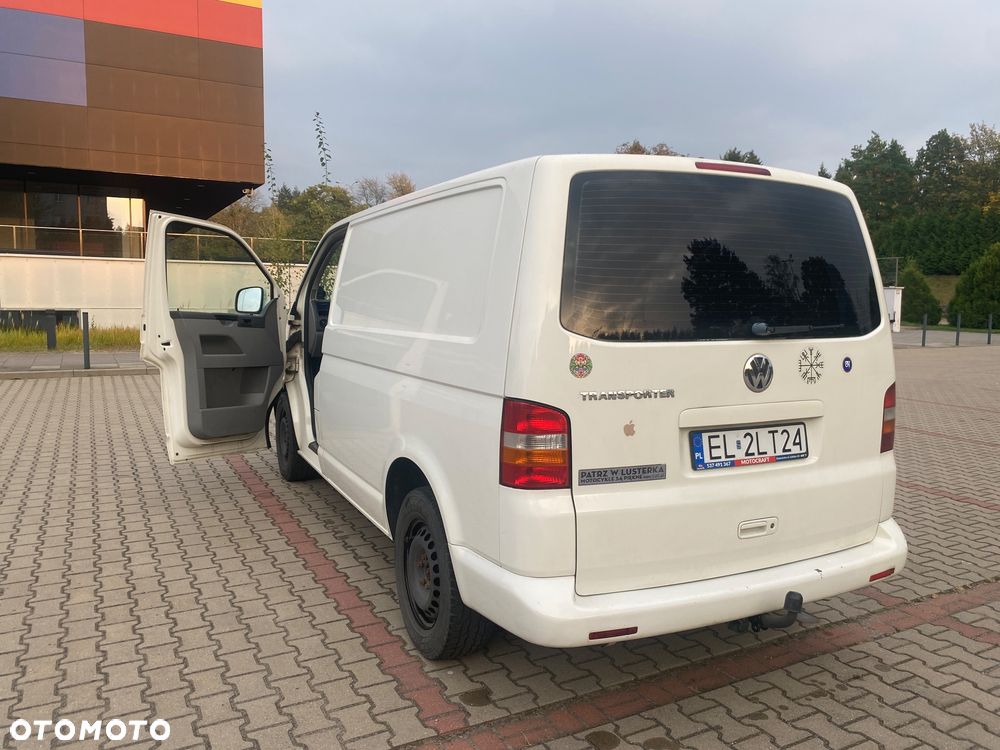 Volkswagen Transporter - 9