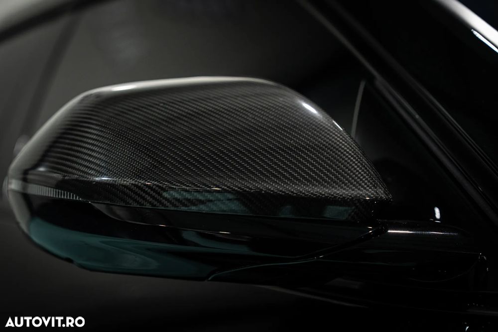 Lamborghini URUS - 17