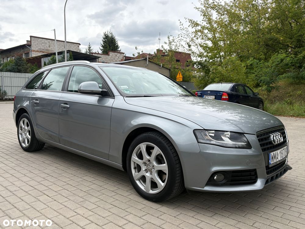 Audi A4 Avant 2.0 TDI - 8